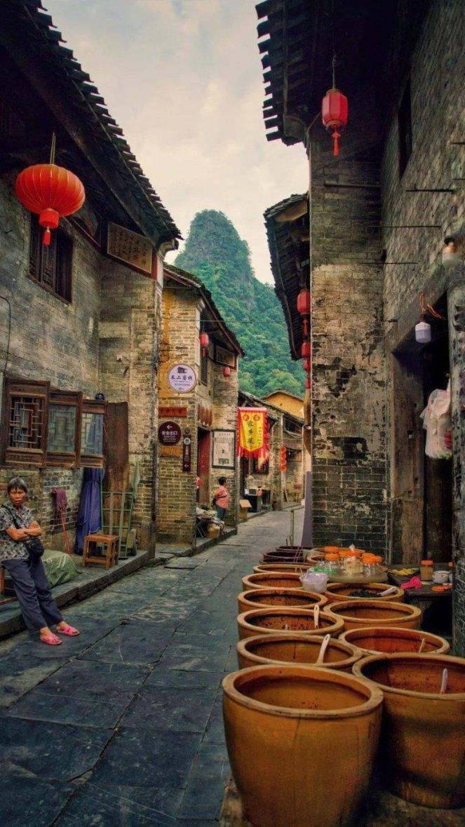 那位大神知道这是什么短信。是游戏的还是赌博平台的求告知。游戏画面